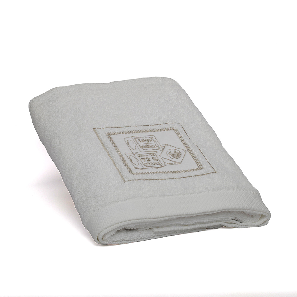BATH TOWEL 70X140 LOGO LAVENDER - BLANC
فوطة حمام 
