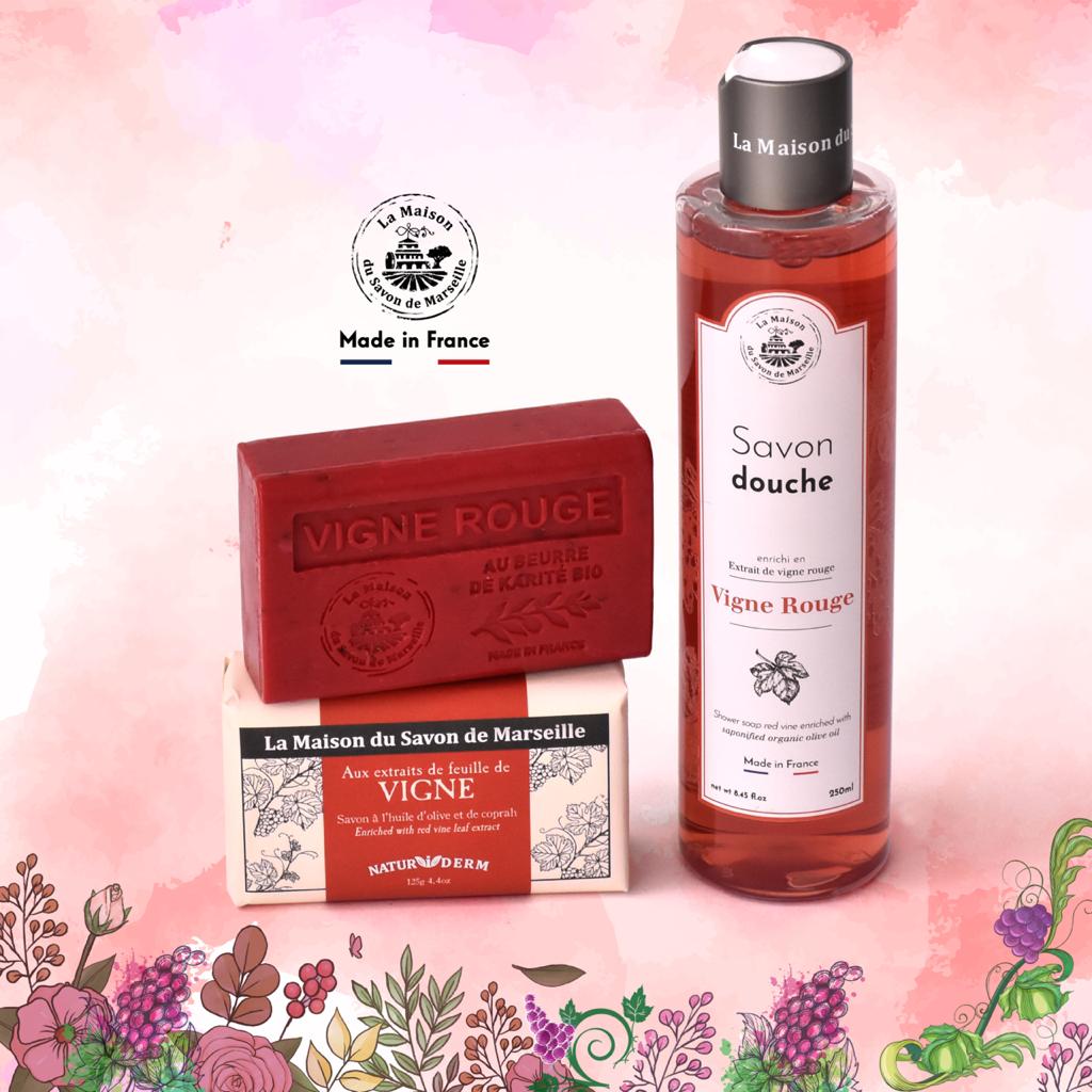 Customized Gift Set - Red Grapes- AED 100