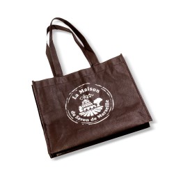 CLOTH BAG TAUPE - LOGO BLANC
شنطة من القماش 